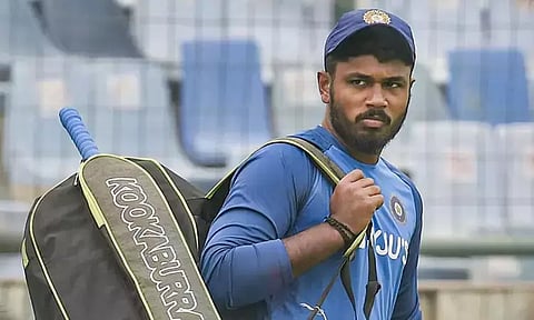 சஞ்சு சாம்சனை ஆடும் லெவனில் எடுக்காதது ஏன்? - தவான் விளக்கம்