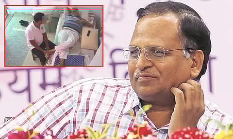 சிறையில் சித்ரவதைக்கு பயந்தே டெல்லி மந்திரிக்கு கைதிகள் மசாஜ்; விசாரணை குழு அறிக்கை