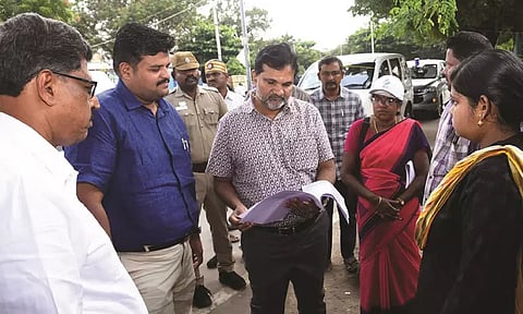 வாக்காளர் பட்டியல் சிறப்பு சுருக்க முறை திருத்த பணிகள் குறித்த ஆய்வுக்கூட்டம்