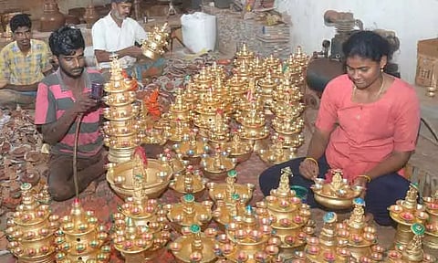 கார்த்திகை தீப அகல்விளக்குகள்