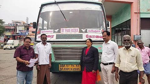 விபத்தில் பலியான வாலிபரின் குடும்பத்துக்கு நஷ்டஈடு வழங்காததால் அரசு பஸ் ஜப்தி