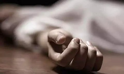 மர்மமான முறையில் இறந்து கிடந்த தம்பதி - போலீசார் விசாரணை