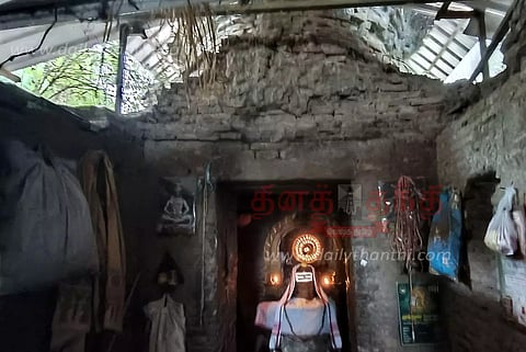 இடிந்து விழும் நிலையில் பழமை வாய்ந்த நொடி நைனார் கோவில்