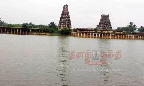 மழையால் நிரம்பிய ஏரி-குளங்கள்