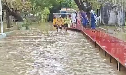 பலத்த மழையால் தாம்பரம், குரோம்பேட்டை அரசு ஆஸ்பத்திரிக்குள் மழைநீர் புகுந்தது