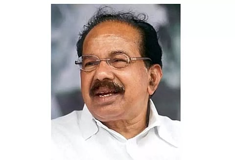 குஜராத்தில் காங்கிரஸ் தோல்விக்கு காரணம் என்ன?; வீரப்பமொய்லி விளக்கம்