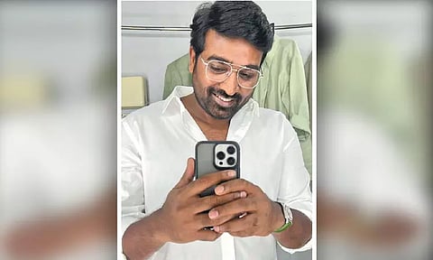 வைரலாகும் புகைப்படம்: எடையை குறைத்த நடிகர் விஜய் சேதுபதி