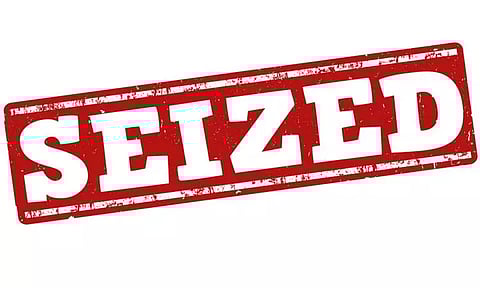 வீட்டில் பதுக்கிய ரூ.1.10 கோடி கள்ளநோட்டு, போலி வெளிநாட்டு பணம் பறிமுதல்