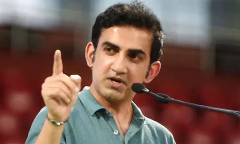 டெல்லி ஆசிட் வீச்சு சம்பவம்: குற்றவாளிகளை பொதுவெளியில் தூக்கிலிட வேண்டும் - கவுதம் கம்பீர்