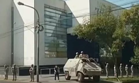 கலவர பூமியாக மாறிய பெரு நாட்டில் அவசர நிலை பிரகடனம்