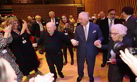 லண்டனில் நடந்த நிகழ்ச்சியில் நடனமாடி அசத்திய மன்னர் சார்லஸ்