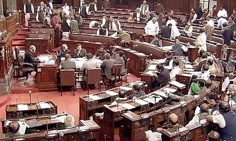 சீன எல்லைப்பிரச்சினை குறித்து விவாதிக்க மறுப்பு - நாடாளுமன்றத்தில் எதிர்க்கட்சிகள் அமளி, வெளிநடப்பு