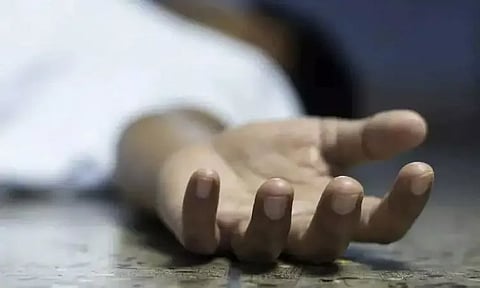 நாடு முழுவதும் கடந்த 2021-ம் ஆண்டில் 1,64,033 பேர் தற்கொலை - மத்திய குற்ற ஆவண காப்பகம் தகவல்