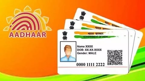 ஆதார் எண் இணைப்பு அவசியமா? அலைக்கழிப்பா?; பொதுமக்கள் கருத்து