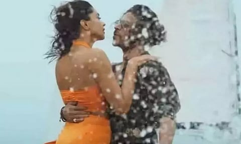 நாடாளுமன்றத்தில் எதிரொலித்த 'பதான்' பட சர்ச்சை