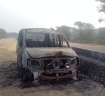 அரூர் அருகே தீப்பிடித்து கார் சேதம்