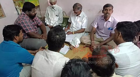 தமிழகத்தில் உள்ள வேலைவாய்ப்பை, தமிழர்களுக்கு வழங்க வேண்டும்