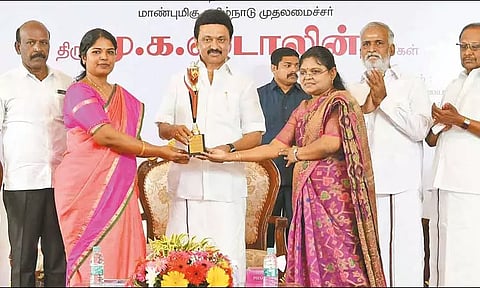 பள்ளி, கல்லூரி மாணவர்களின் மனநலம் காக்கும் 'மனம்' திட்டம்: முதல்-அமைச்சர் தொடங்கி வைத்தார்