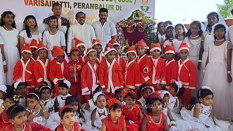 வரத விகாஸ் பப்ளிக் பள்ளியில் கிறிஸ்துமஸ் விழா