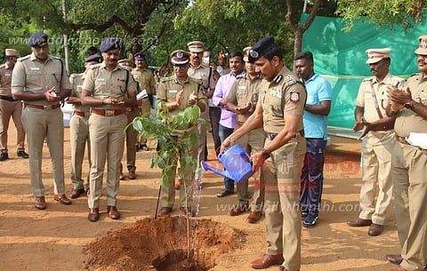 'தென்மாவட்டங்களில் கூலிப்படை முற்றிலும் ஒழிக்கப்பட்டு உள்ளது"-போலீஸ் டி.ஜி.பி. சைலேந்திரபாபு பேட்டி