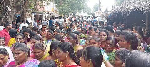 தாலுகா அலுவலகத்தை பொதுமக்கள் முற்றுகை