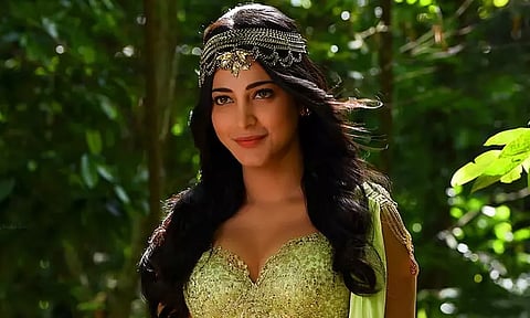 'நான் உயரமாக இருப்பதை விமர்சனம் செய்தனர்' - நடிகை சுருதி ஹாசன்