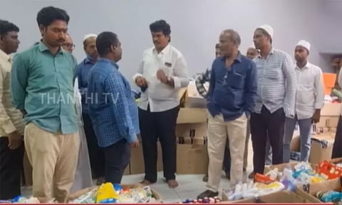 வெளியே 40% தள்ளுபடி விளம்பரம்... உள்ளே 3 மாதம் காலாவதியான பொருள் - கடைக்கு சீல் வைத்த அதிகாரிகள்