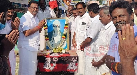 எம்.ஜி.ஆர். நினைவு தினம் அனுசரிப்பு