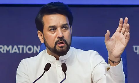 ராகுல்காந்தி 1962-ம் ஆண்டு காலகட்டத்தில் வாழ்கிறார்- மத்திய மந்திரி அனுராக் தாக்குர்