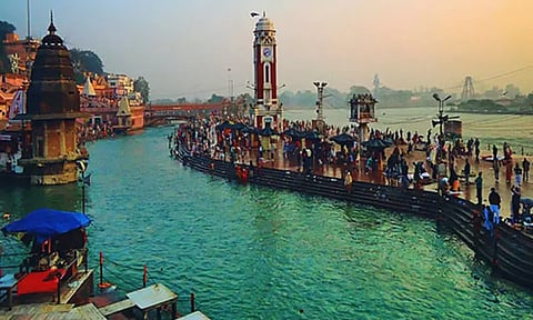 கங்கை ஆற்றுப்படுகையில் கழிவு நீரை அகற்றும் திட்டத்திற்கு ரூ.2,700 கோடி ஒதுக்கீடு