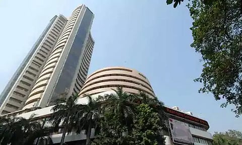 மும்பை, தேசிய பங்கு சந்தைகள் 2-வது நாளாக ஏற்றத்துடன் தொடங்கின