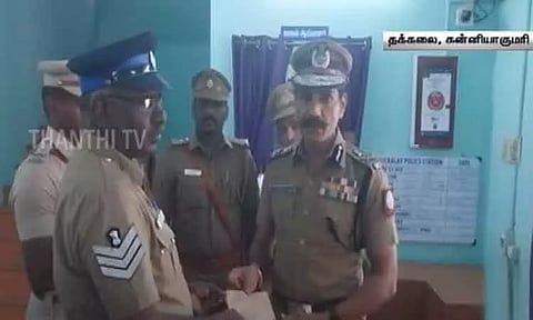 கன்னியாகுமரி தக்கலை காவல் நிலையத்தில் டி.ஜி.பி. சைலேந்திரபாபு ஆய்வு - காவல் ஆய்வாளருக்கு பாராட்டு