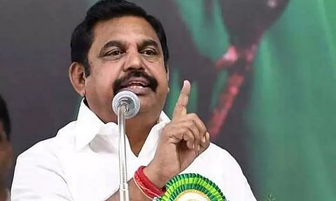 பொங்கல் வேட்டி, சேலை: குளறுபடிகளைக் களைந்து குறித்த காலத்தில் வழங்க வேண்டும் - எடப்பாடி பழனிசாமி வலியுறுத்தல்