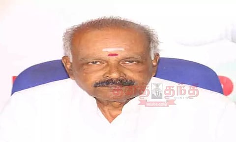 'புத்தாண்டில் புத்தகம் வாசிப்புக்கு உயிர் கொடுக்க வேண்டும்'-காந்தியவாதி விவேகானந்தன் வலியுறுத்தல்