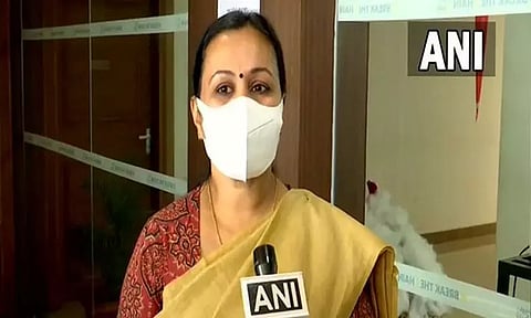 கேரளாவில் கெட்டுப்போன உணவை சாப்பிட்ட 100-க்கும் மேற்பட்டோர் உடல்நலம் பாதிப்பு - விசாரணைக்கு உத்தரவு