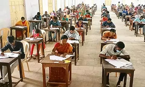 ஆசிரியர் தகுதித் தாள்-2 தேர்வு எப்போது? - ஆசிரியர் தேர்வு வாரியம் தகவல்