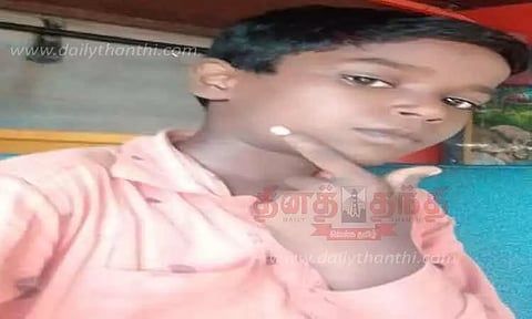 பட்டாசு வெடித்த சத்தம் கேட்டு மயங்கி விழுந்த மாணவன் சாவு