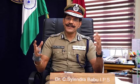காவல்துறை பணியில் வருங்காலங்களில் சவால்களை எதிர்கொள்ள தயாராக இருக்க வேண்டும் - டிஜிபி சைலேந்திரபாபு அறிவுறுத்தல்