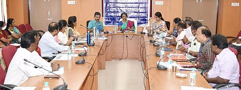 வாக்காளர் திருத்த பட்டியல் குறித்த ஆய்வு கூட்டம்