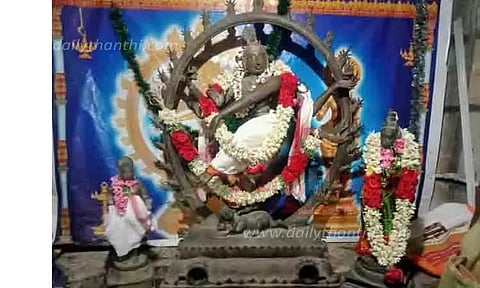ஆருத்ரா தரிசனத்திற்காக விக்கிரமங்கலம்-ஸ்ரீபுரந்தானுக்கு ஐம்பொன் சிலைகள் வருகை