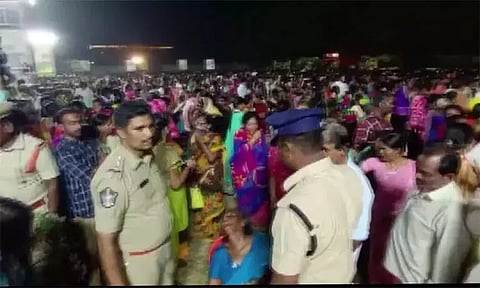 சந்திரபாபு நாயுடு கூட்டத்தில் ஏற்பட்ட நெரிசல் குறித்து விசாரிக்க ஒரு நபர் விசாரணை கமிஷன் அமைப்பு