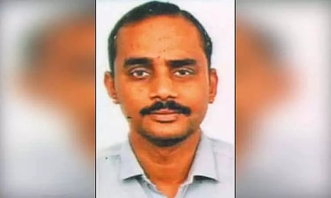 துரைப்பாக்கத்தில் 7-வது மாடியில் இருந்து குதித்து என்ஜினீயர் தற்கொலை - போலீசார் விசாரணை