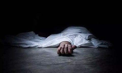 கடலில் தவறி விழுந்து மீனவர் சாவு