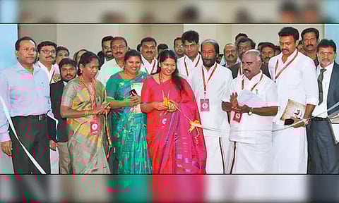 சென்னை கலைவாணர் அரங்கத்தில் விழா: அயலக தமிழர்களுக்கு புதிய நல திட்டங்கள் - முதல்-அமைச்சர் மு.க.ஸ்டாலின் இன்று தொடங்கி வைக்கிறார்