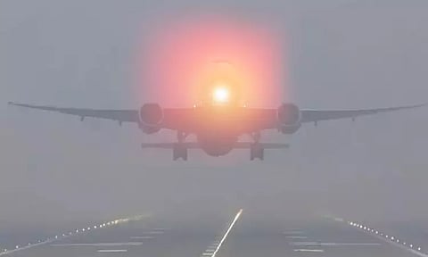 போகி பண்டிகையின்போது அதிக புகை வரும் பொருட்களை எரிக்க வேண்டாம் - சென்னை விமான நிலைய ஆணையம் வேண்டுகோள்