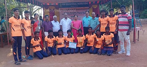 நாமக்கல் மாவட்ட கோகோ போட்டியில்எருமப்பட்டி அரசு ஆண்கள் பள்ளி மாணவர்கள் சாதனை