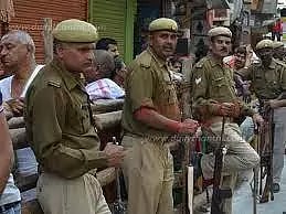 அதிக மக்கள் கூடும் இடங்களில் பலத்த பாதுகாப்பு