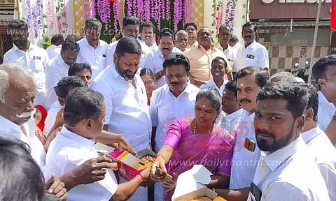 எம்.ஜி.ஆர். பிறந்த நாள் விழா கொண்டாட்டம்