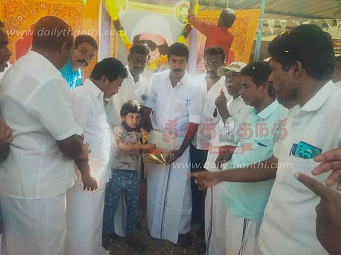 எம்.ஜி.ஆர். பிறந்த நாள் விழா