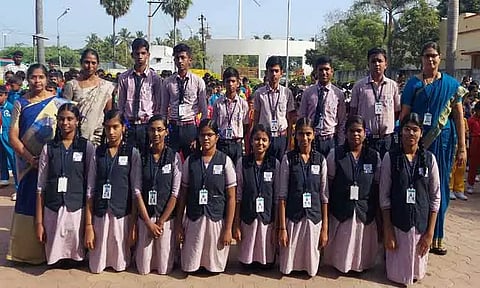 பள்ளி மாணவர்கள் சாதனை